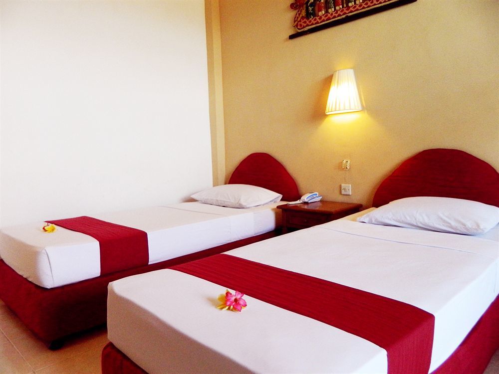 Hotel Ratna Kuta Lombok Exteriör bild